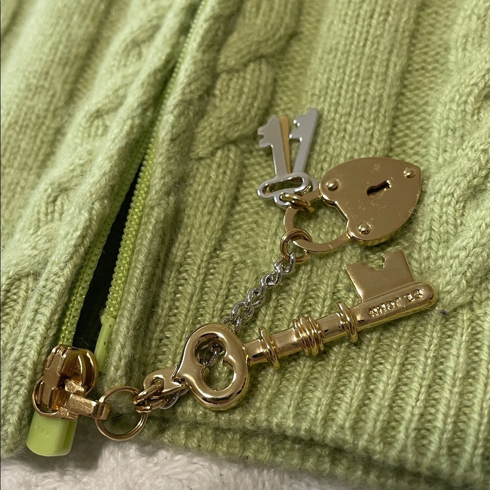 100% cashmere ST. JOHN Green cable Knit sweater - Picture 8 of 17